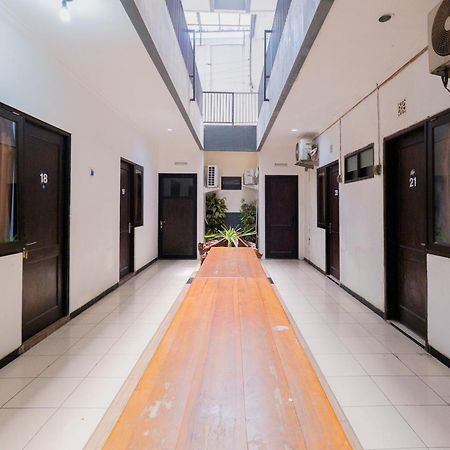 Reddoorz At Nginden Surabaya Hotel ภายนอก รูปภาพ